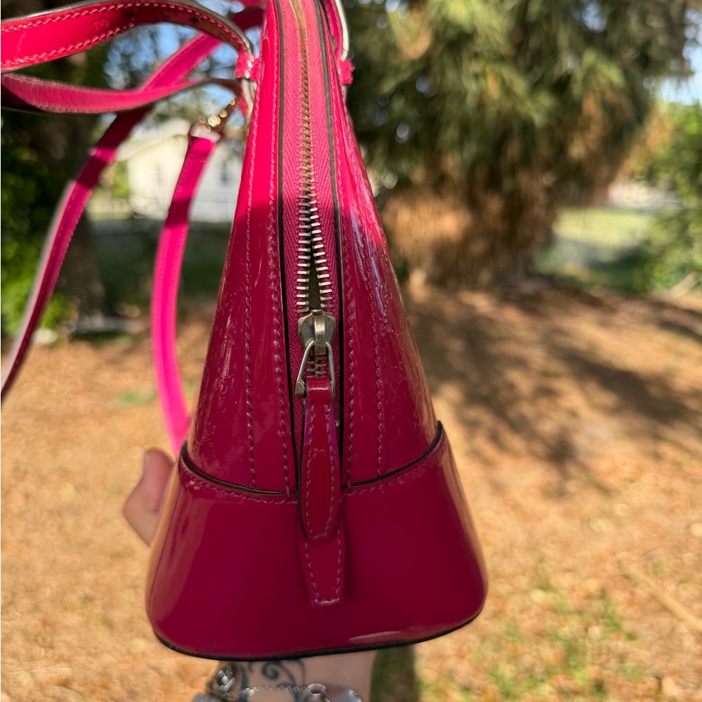 Gucci Fuchsia Patent Leather Shoulder Bag - Picture 2 of 10
